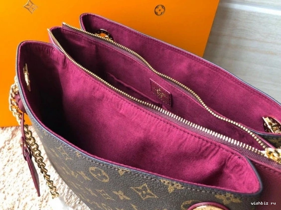 WIS MM Vuitton Louis SURENE 0804